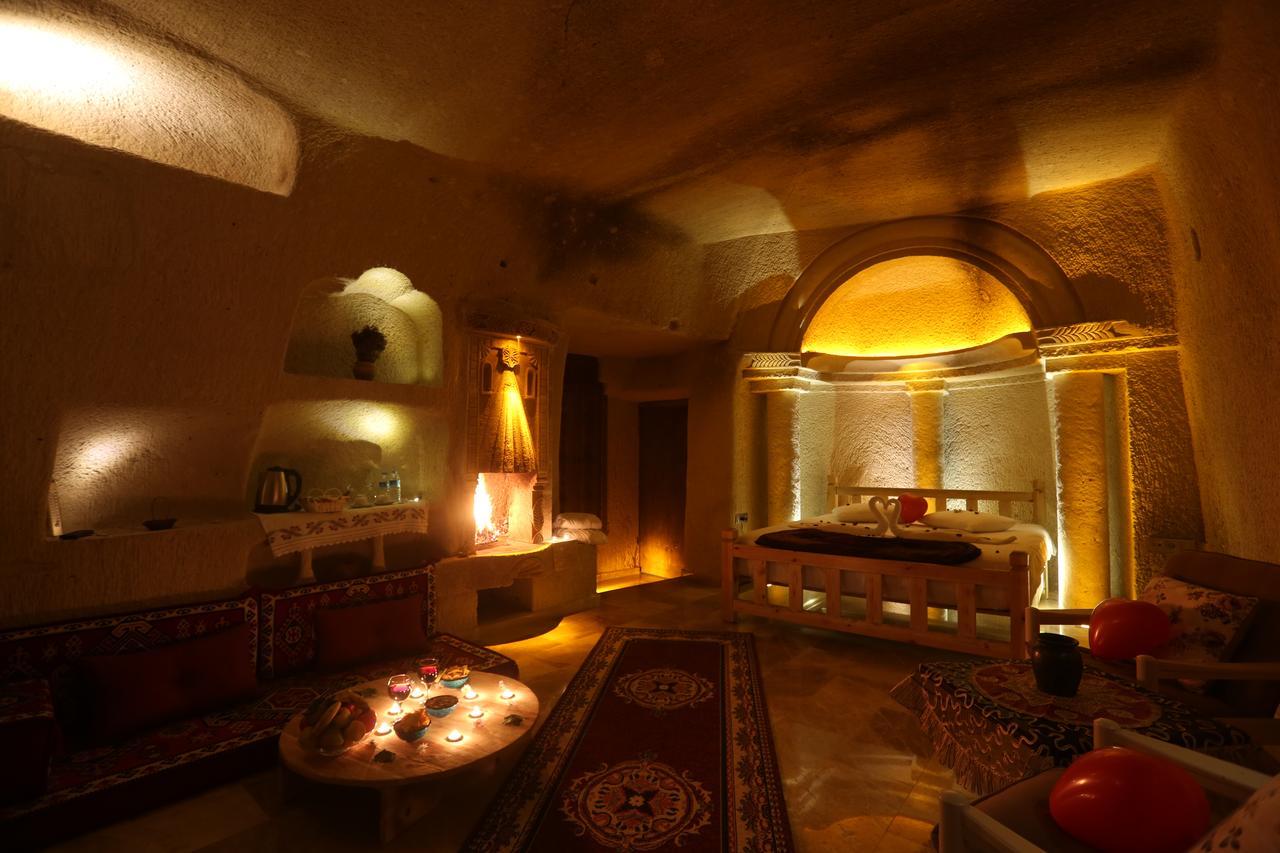 Abu Hayat Cave Suites Ortahisar Extérieur photo