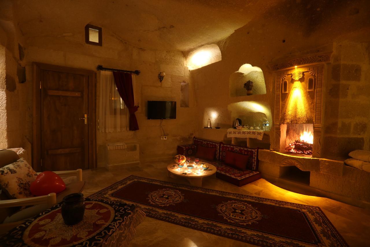 Abu Hayat Cave Suites Ortahisar Extérieur photo