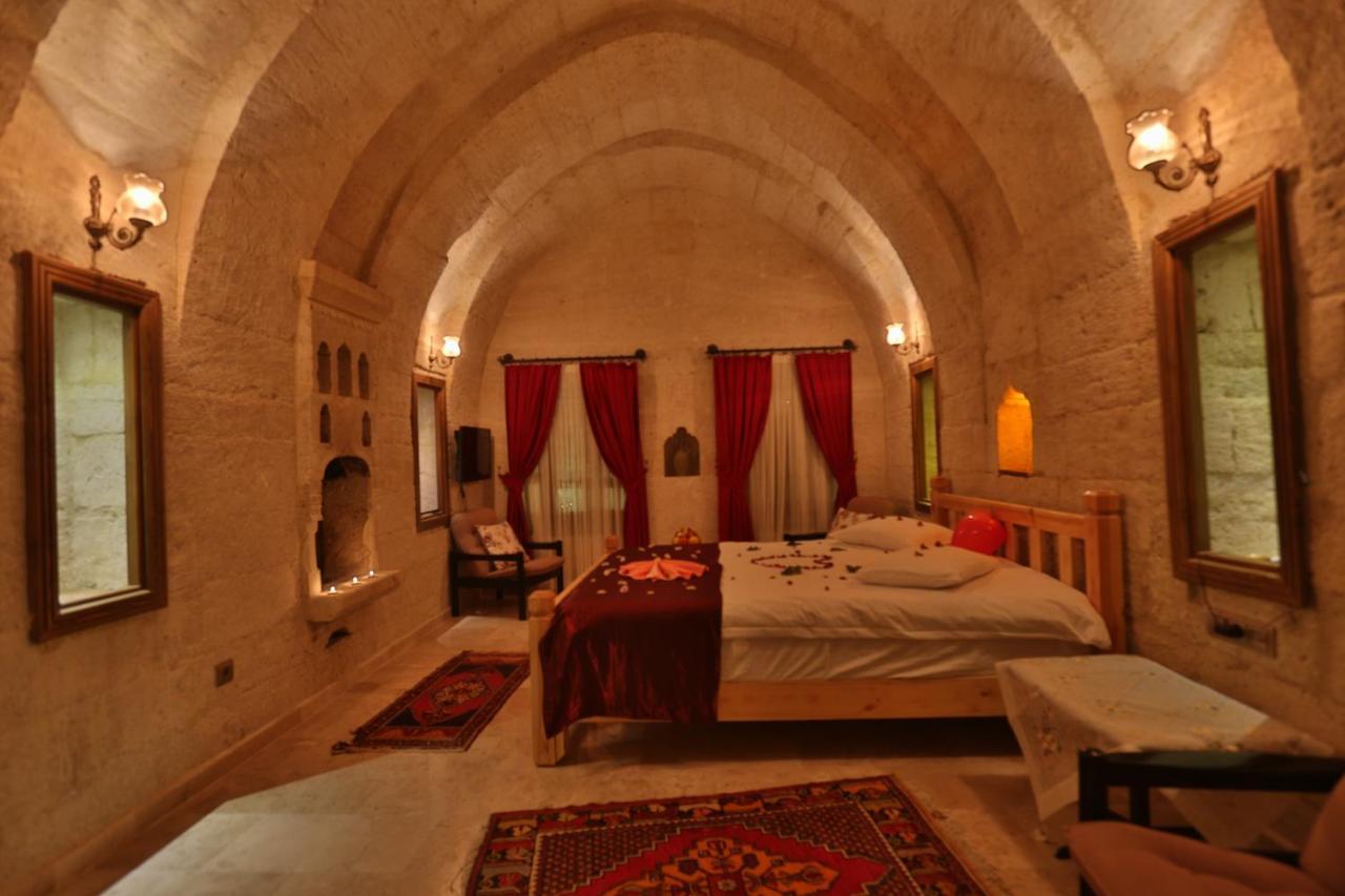 Abu Hayat Cave Suites Ortahisar Extérieur photo