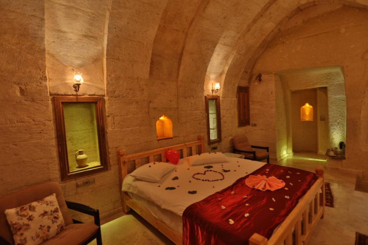 Abu Hayat Cave Suites Ortahisar Extérieur photo